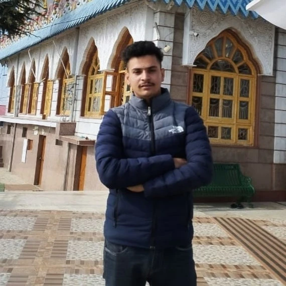 Testimonial shoolini online